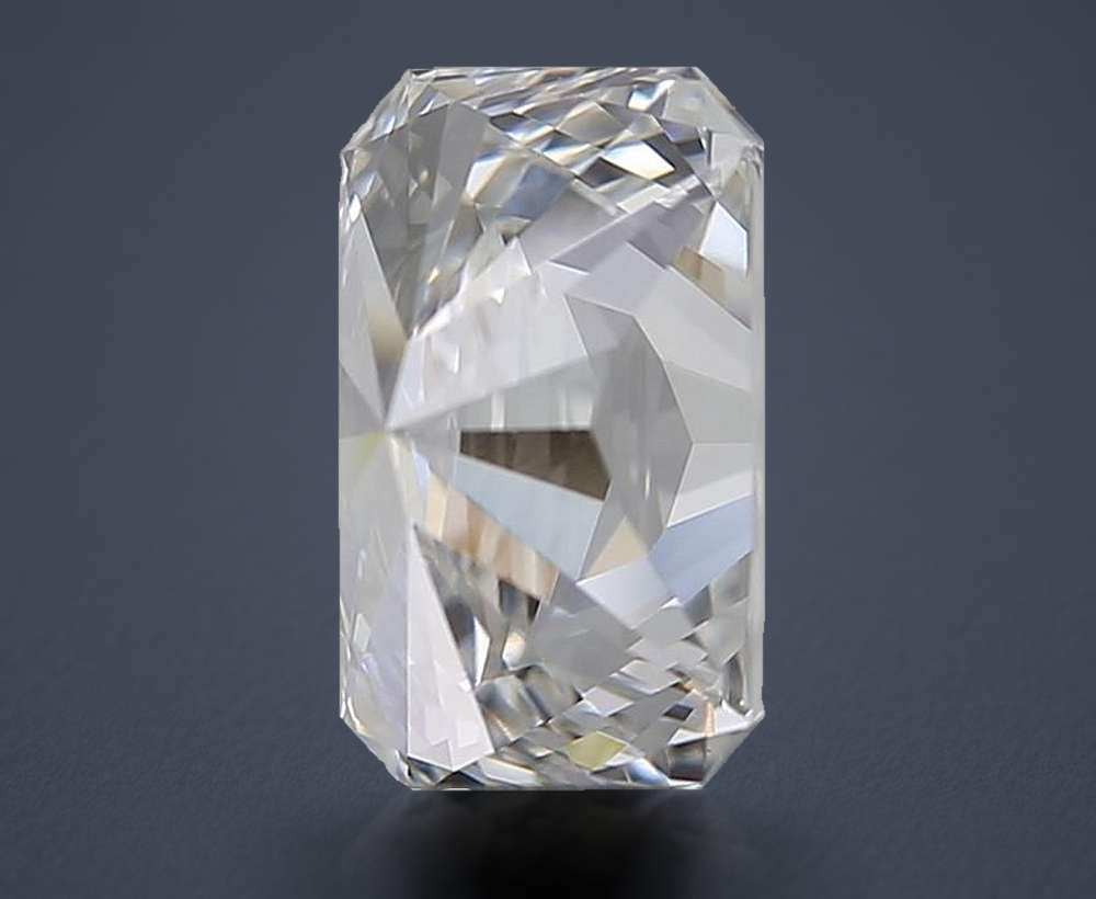 2.04 Carat · F · VS1 Rare Carat Ideal Cut