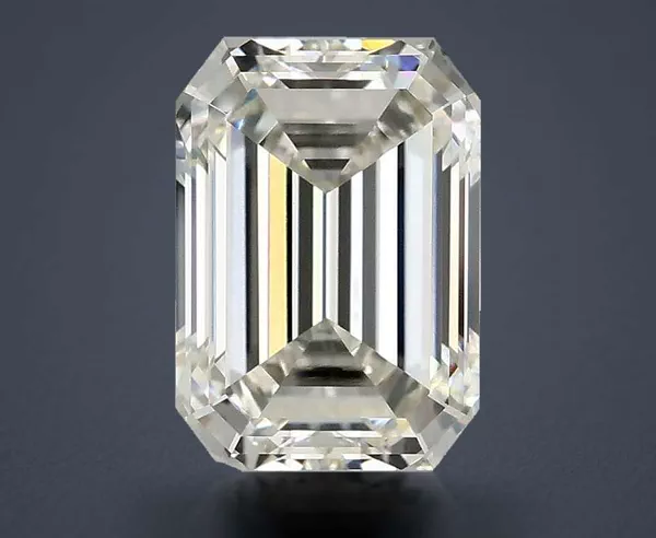 3.04 Carat · H · VVS2 Rare Carat Ideal Cut