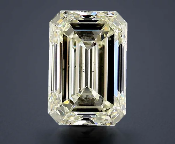 1.9 Carat · K · VS2 Rare Carat Ideal Cut