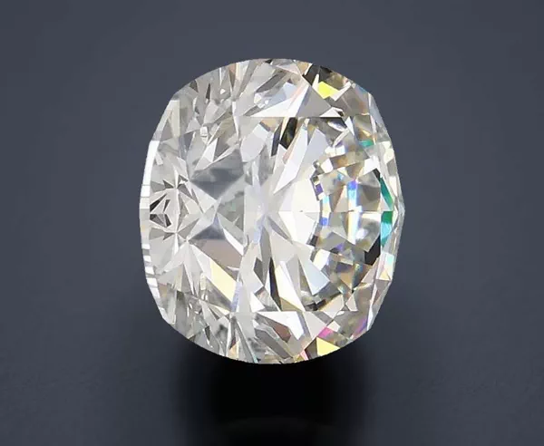 2.85 Carat · H · VS1 Rare Carat Ideal Cut