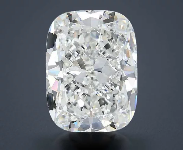 5.55 Carat · G · VVS2 Rare Carat Ideal Cut