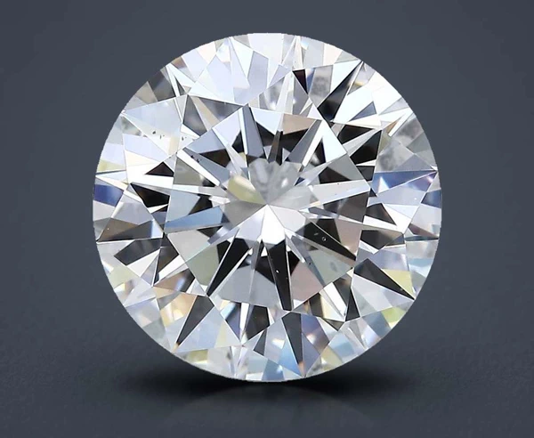 5.05 Carat · G · VS2 Rare Carat Ideal Cut