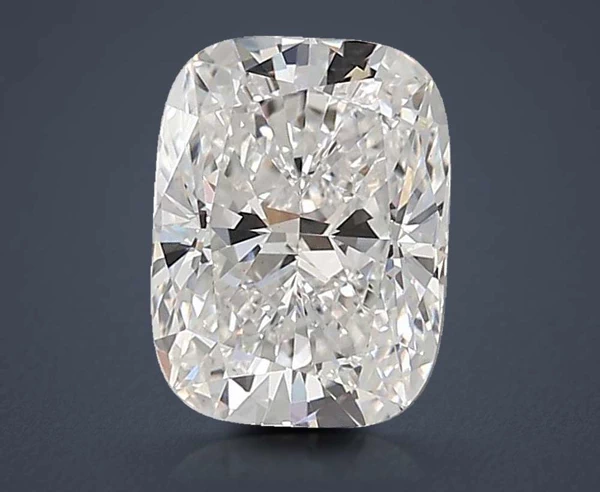 3.25 Carat · E · VS1 Rare Carat Ideal Cut