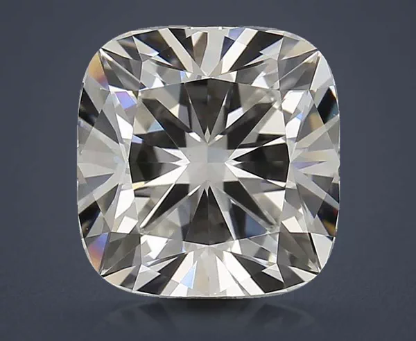 2.71 Carat · H · VS1 Rare Carat Ideal Cut