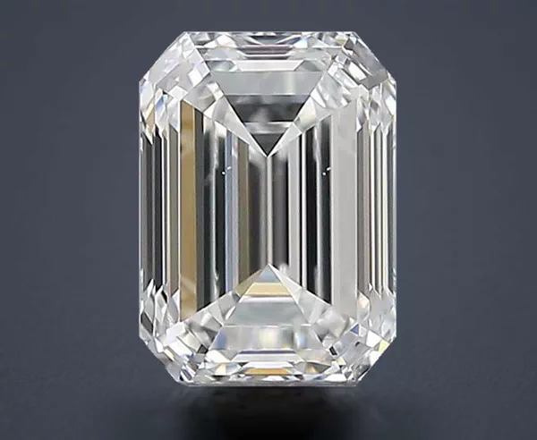 0.9 Carat · E · VS2 Rare Carat Ideal Cut