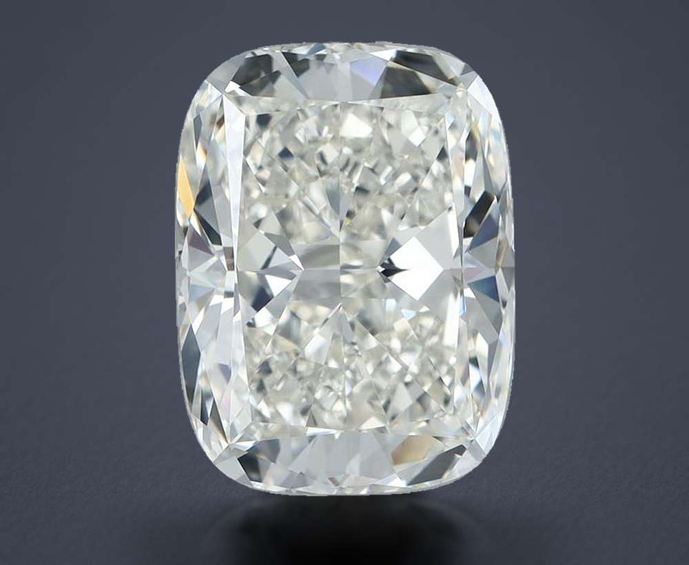 6.07 Carat · G · VS1 Rare Carat Ideal Cut