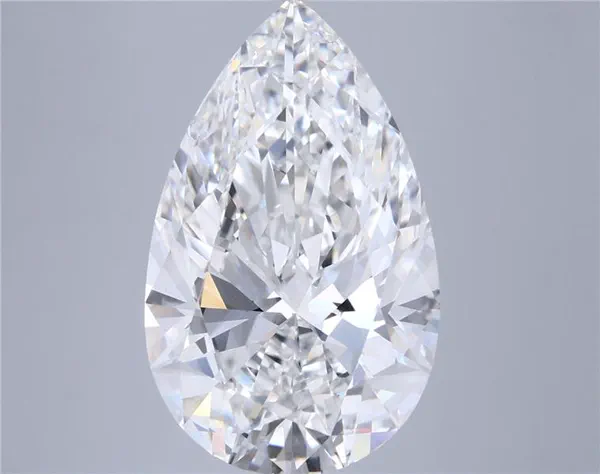 7 Carat · F · VS1 Rare Carat Ideal Cut