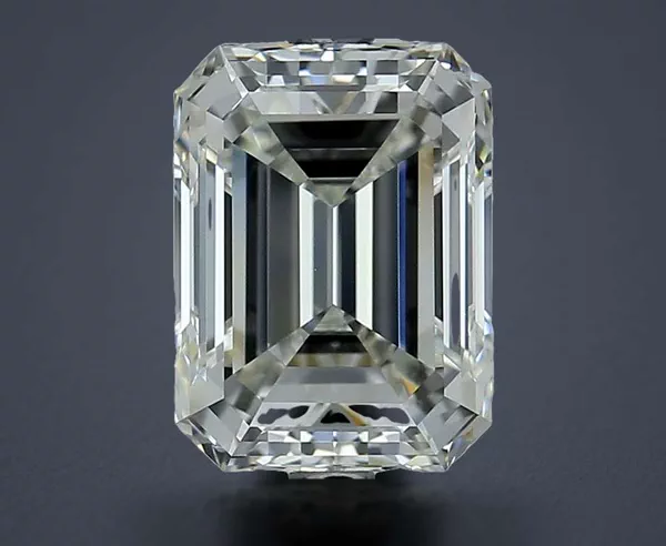 3.01 Carat · I · VVS2 Rare Carat Ideal Cut