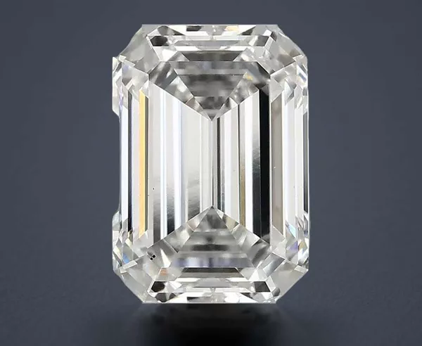 3.05 Carat · F · VS2 Rare Carat Ideal Cut