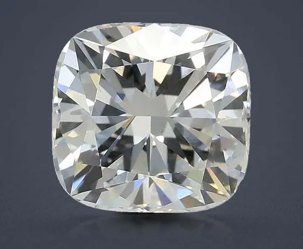 4.05 Carat · E · VS1 Rare Carat Ideal Cut