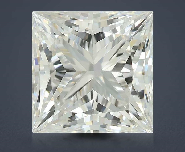 4.27 Carat · E · VS1 Rare Carat Ideal Cut
