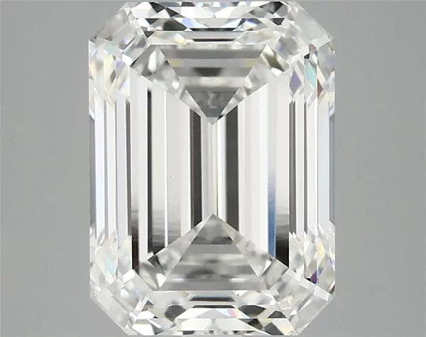 4.39 Carat · F · VVS2 Rare Carat Ideal Cut