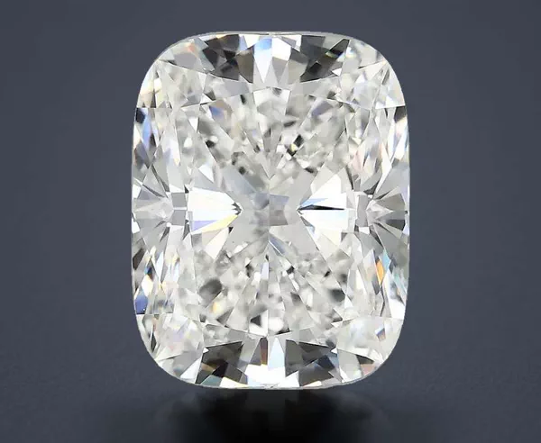 5.18 Carat · F · VVS2 Rare Carat Ideal Cut