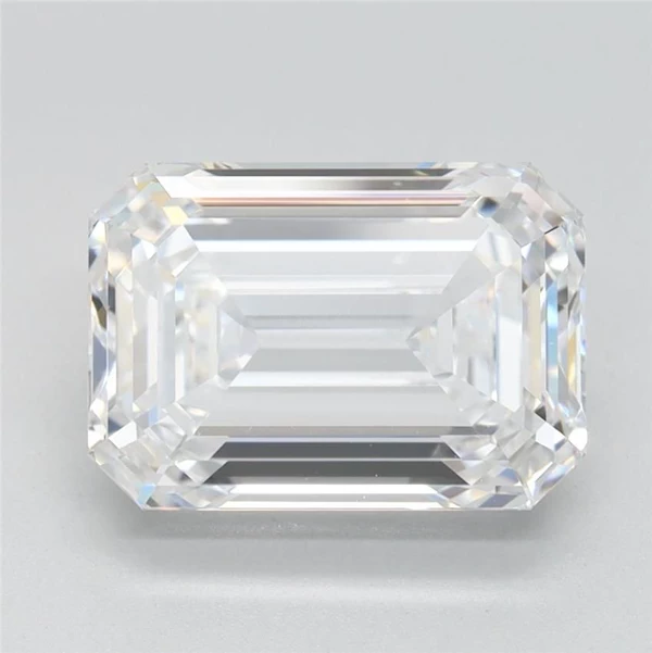 4.91 Carat · F · VS1 Rare Carat Ideal Cut