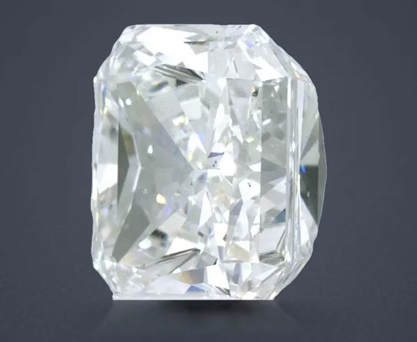 3.22 Carat · E · VS2 very good Cut