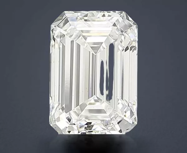 2.07 Carat · E · VS2 Rare Carat Ideal Cut