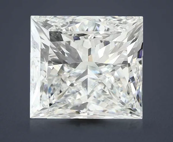 4.01 Carat · G · VVS2 Rare Carat Ideal Cut