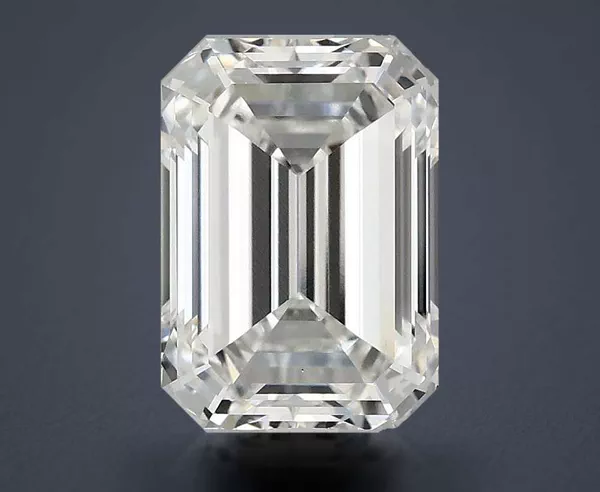 3.49 Carat · F · VS1 Rare Carat Ideal Cut