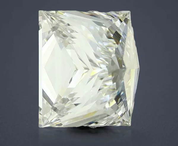 0.96 Carat · E · VVS2 Rare Carat Ideal Cut