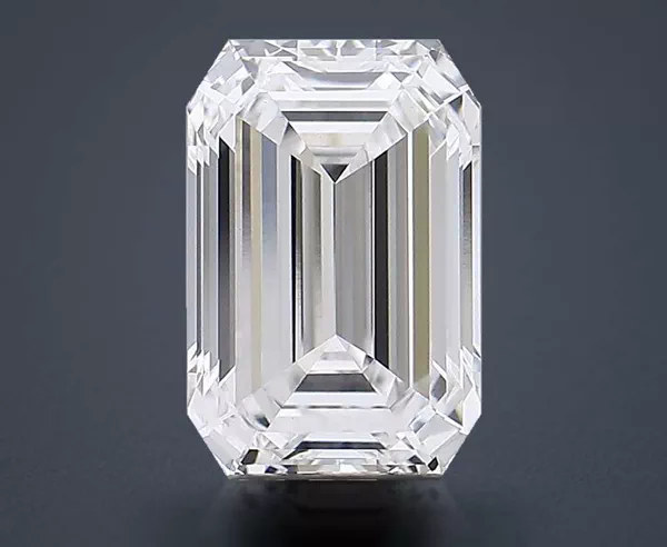 2.81 Carat · D · VVS2 Rare Carat Ideal Cut