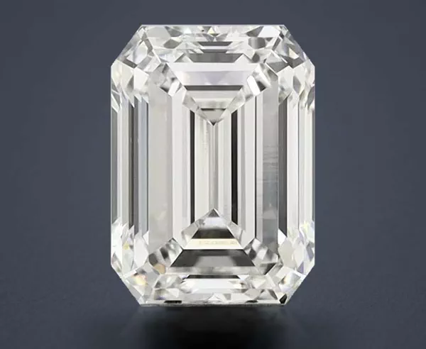 3.04 Carat · H · VVS2 very good Cut