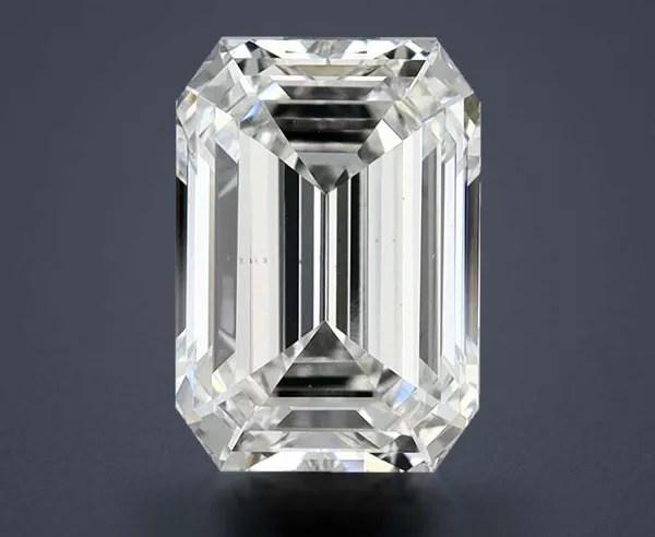 2.47 Carat · E · VS1 Rare Carat Ideal Cut