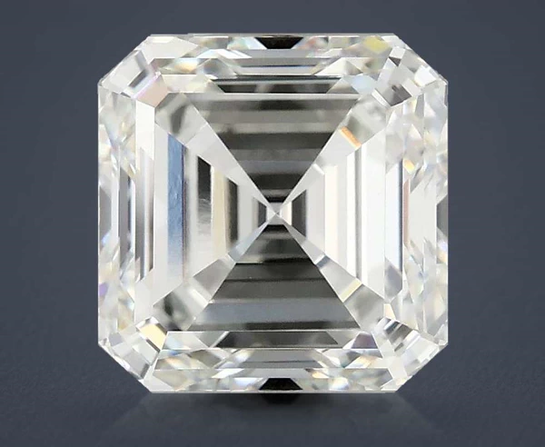 4.05 Carat · G · VVS2 excellent Cut