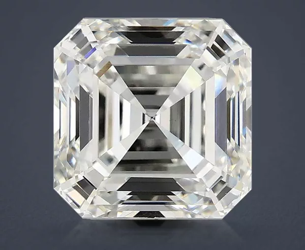 3.05 Carat · G · VVS2 Rare Carat Ideal Cut