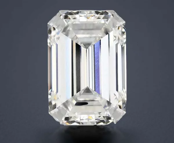 8.5 Carat · E · VVS2 Rare Carat Ideal Cut