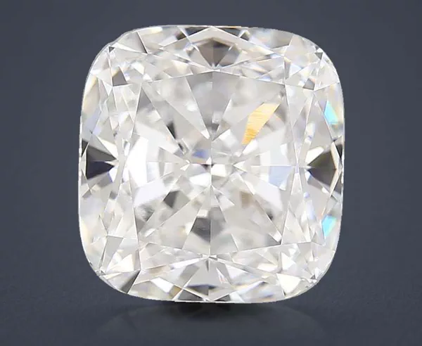 2 Carat · D · VVS1 Rare Carat Ideal Cut