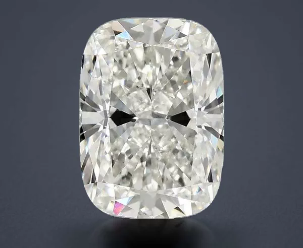 4.03 Carat · H · VS1 Rare Carat Ideal Cut