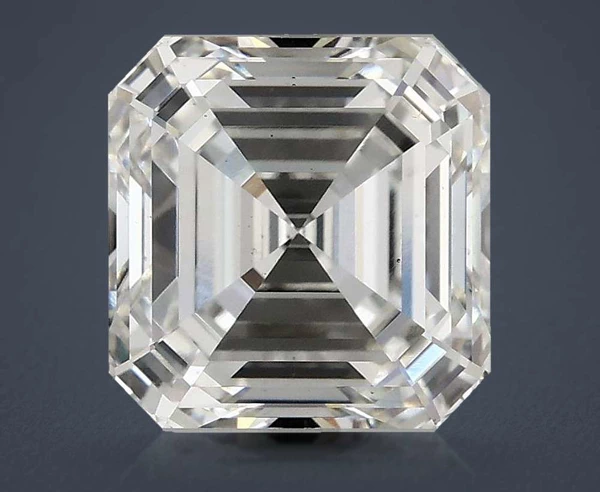 4 Carat · F · VS2 Rare Carat Ideal Cut