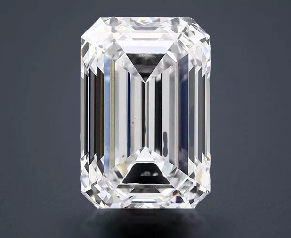 5.22 Carat · D · VS1 Rare Carat Ideal Cut