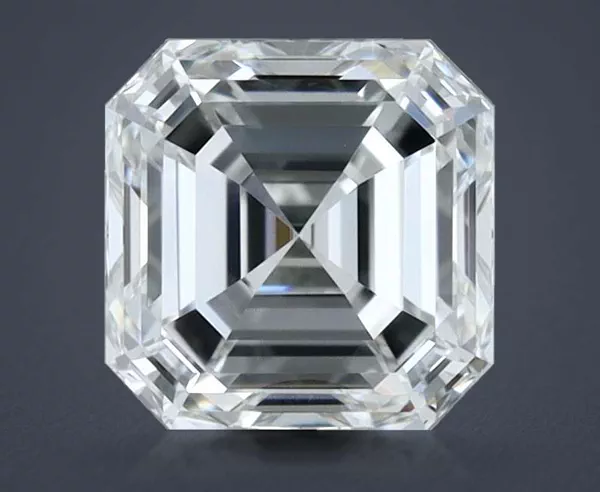 0.58 Carat · G · VVS1 excellent Cut