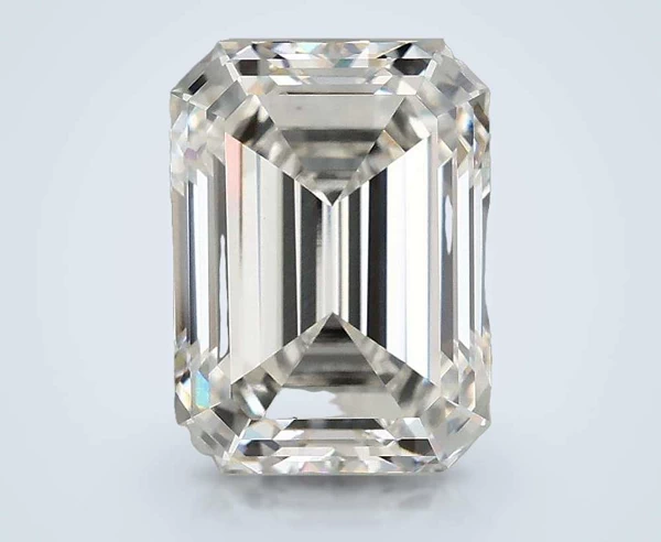 4.01 Carat · G · VS1 Rare Carat Ideal Cut