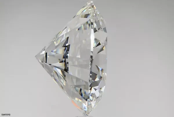 3.9 Carat · F · IF Rare Carat Ideal Cut