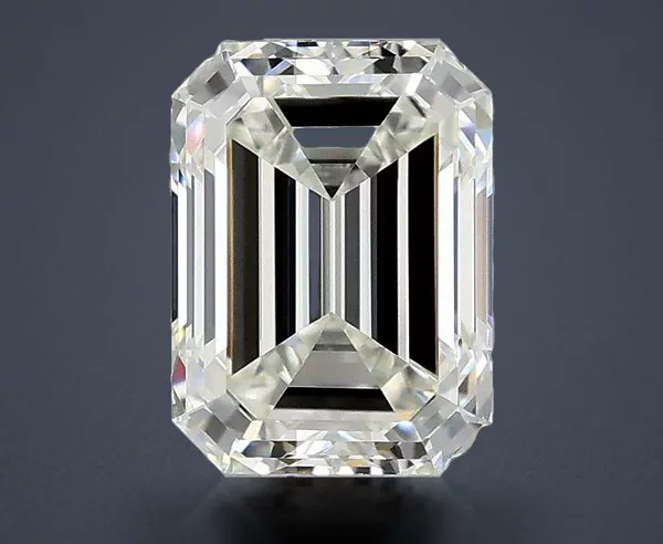 0.6 Carat · G · IF Rare Carat Ideal Cut