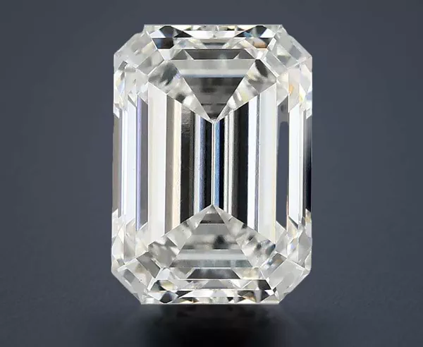 3.37 Carat · E · VS1 Rare Carat Ideal Cut