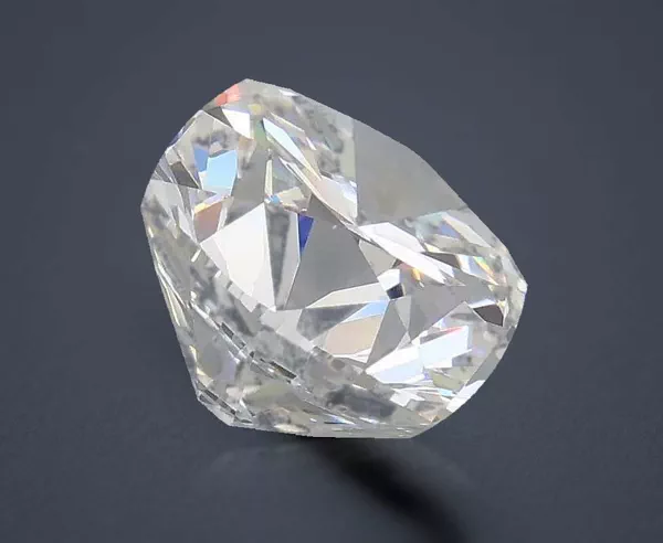 3 Carat · E · VVS2 Rare Carat Ideal Cut