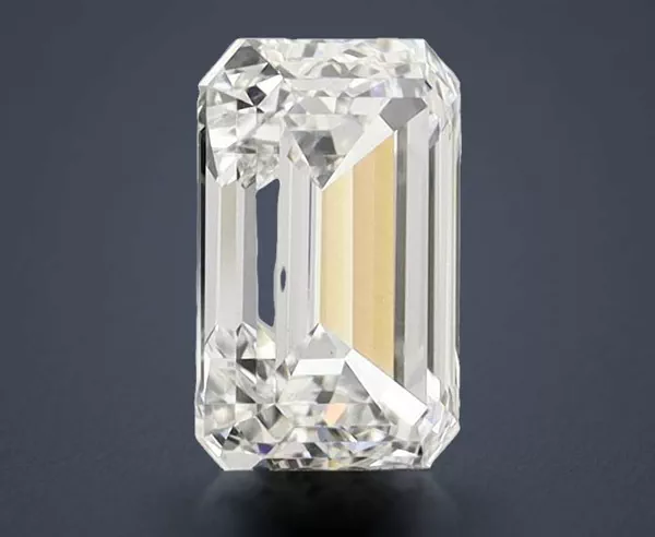 2.05 Carat · G · VVS2 Rare Carat Ideal Cut