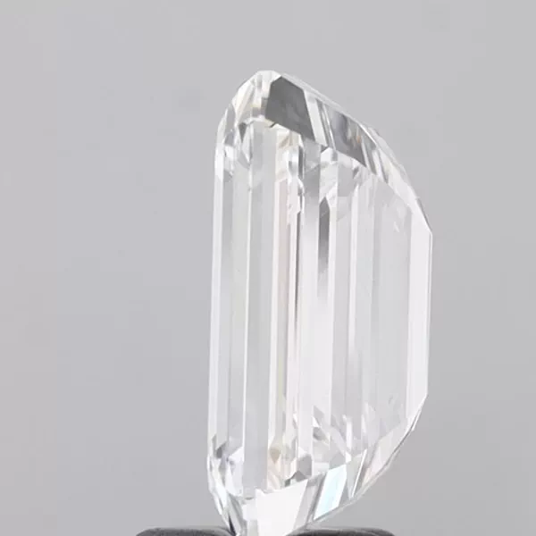 3.04 Carat · E · VVS2 Rare Carat Ideal Cut