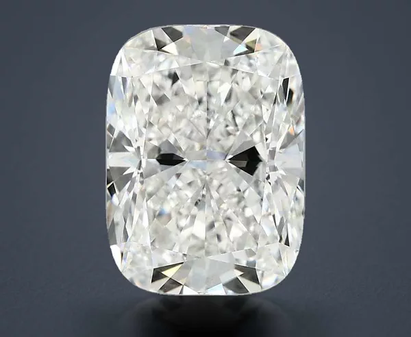 4.82 Carat · F · VVS2 Rare Carat Ideal Cut