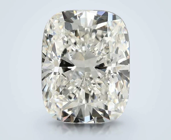 4 Carat · G · VVS2 Rare Carat Ideal Cut