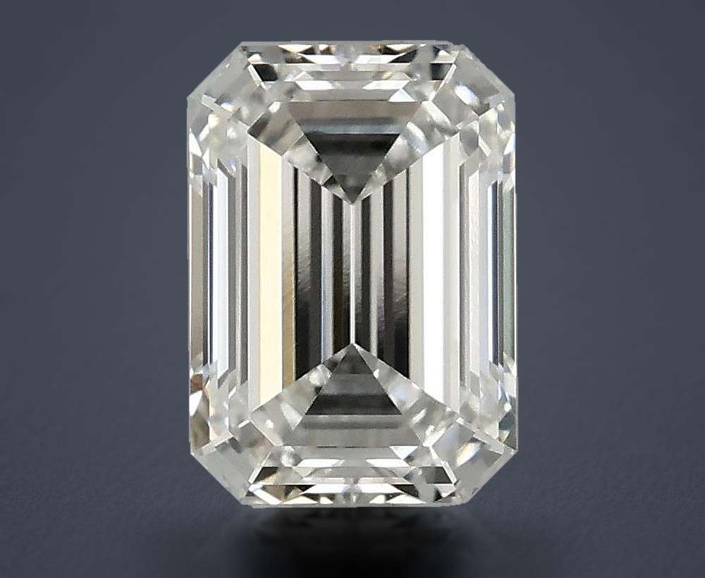 2.04 Carat · F · VVS1 Rare Carat Ideal Cut