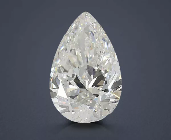 7.21 Carat · F · VVS1 Rare Carat Ideal Cut