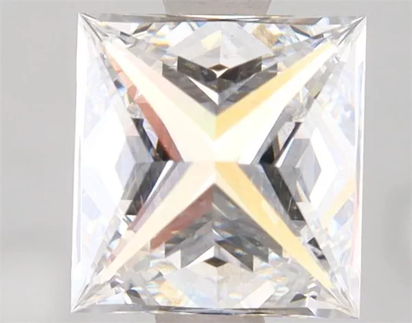 2.34 Carat · F · VS1 Rare Carat Ideal Cut