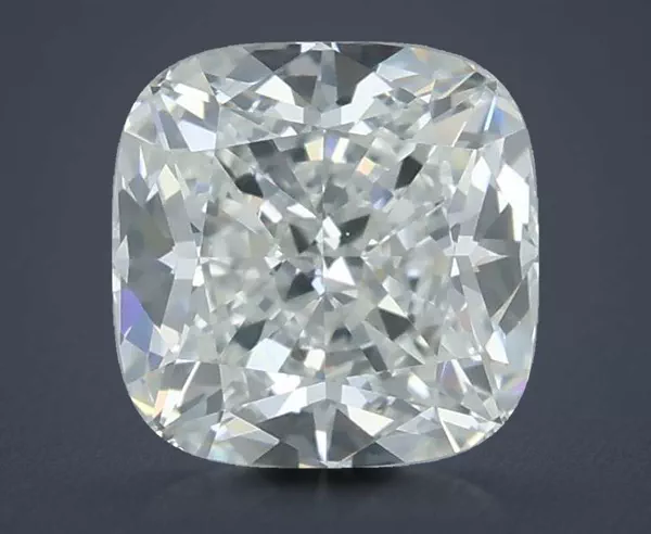0.92 Carat · D · VS1 Rare Carat Ideal Cut