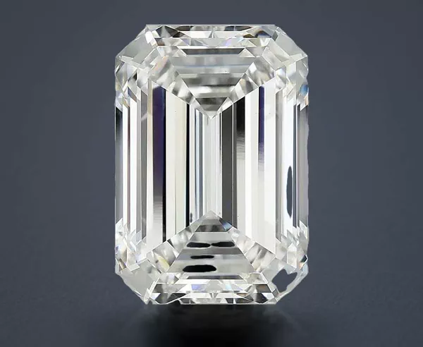 6 Carat · F · VVS2 Rare Carat Ideal Cut