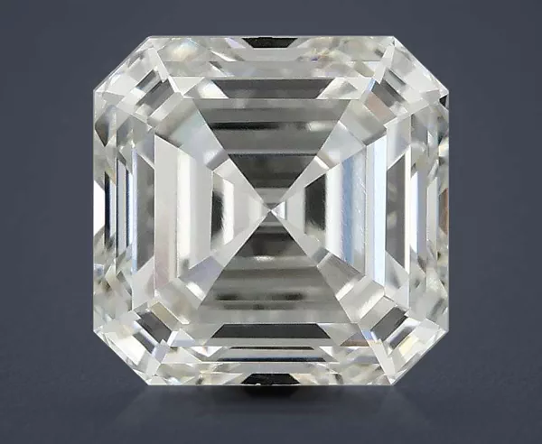 2.04 Carat · G · VVS2 Rare Carat Ideal Cut