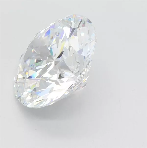 5.01 Carat · D · VS2 Rare Carat Ideal Cut